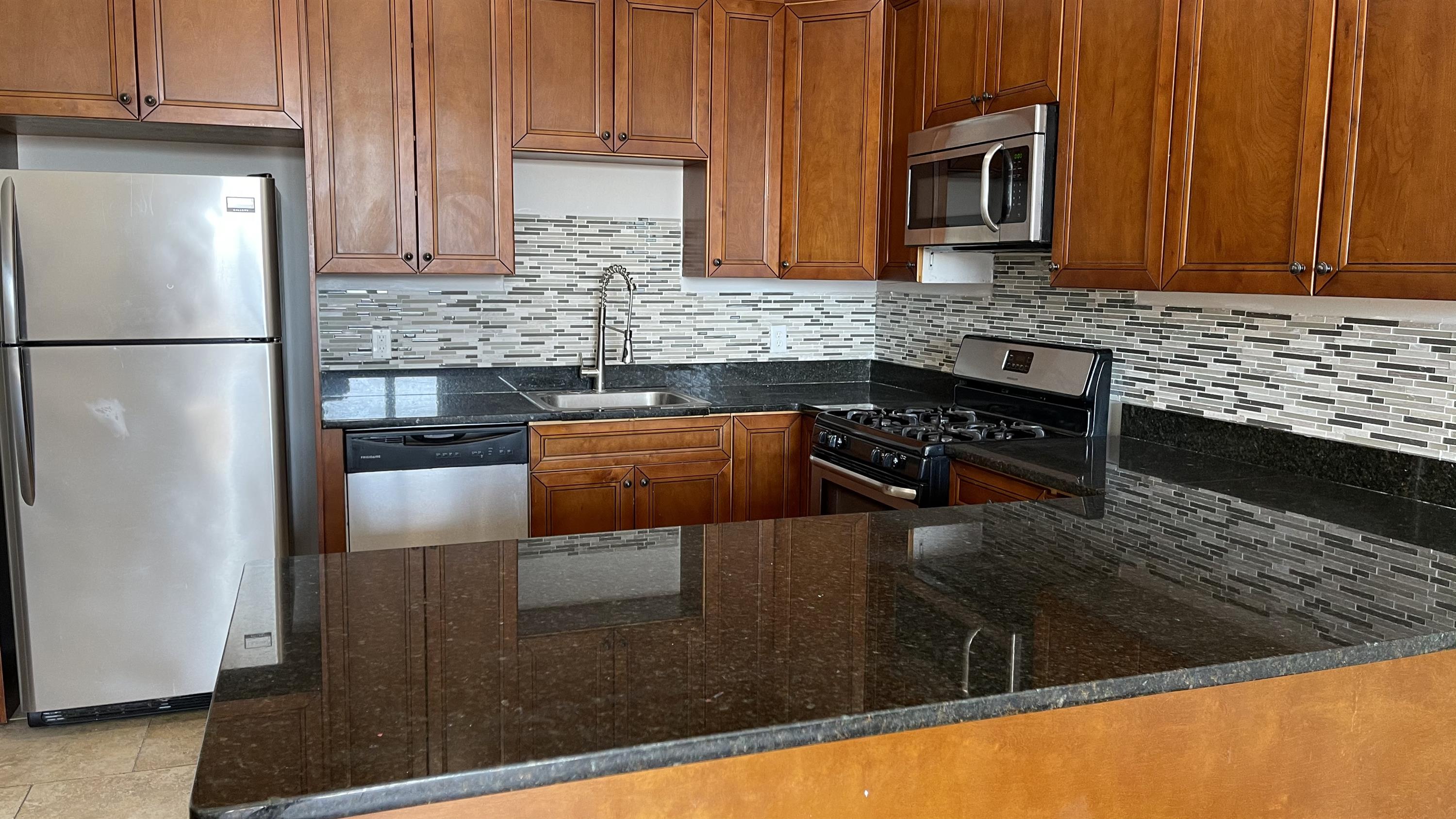 5005 Palisade Avenue - Unit 308